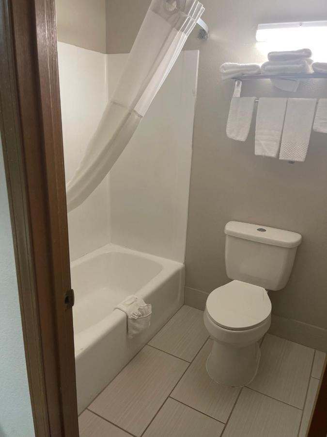 Royal Inn & Suites Mountain Grove Εξωτερικό φωτογραφία